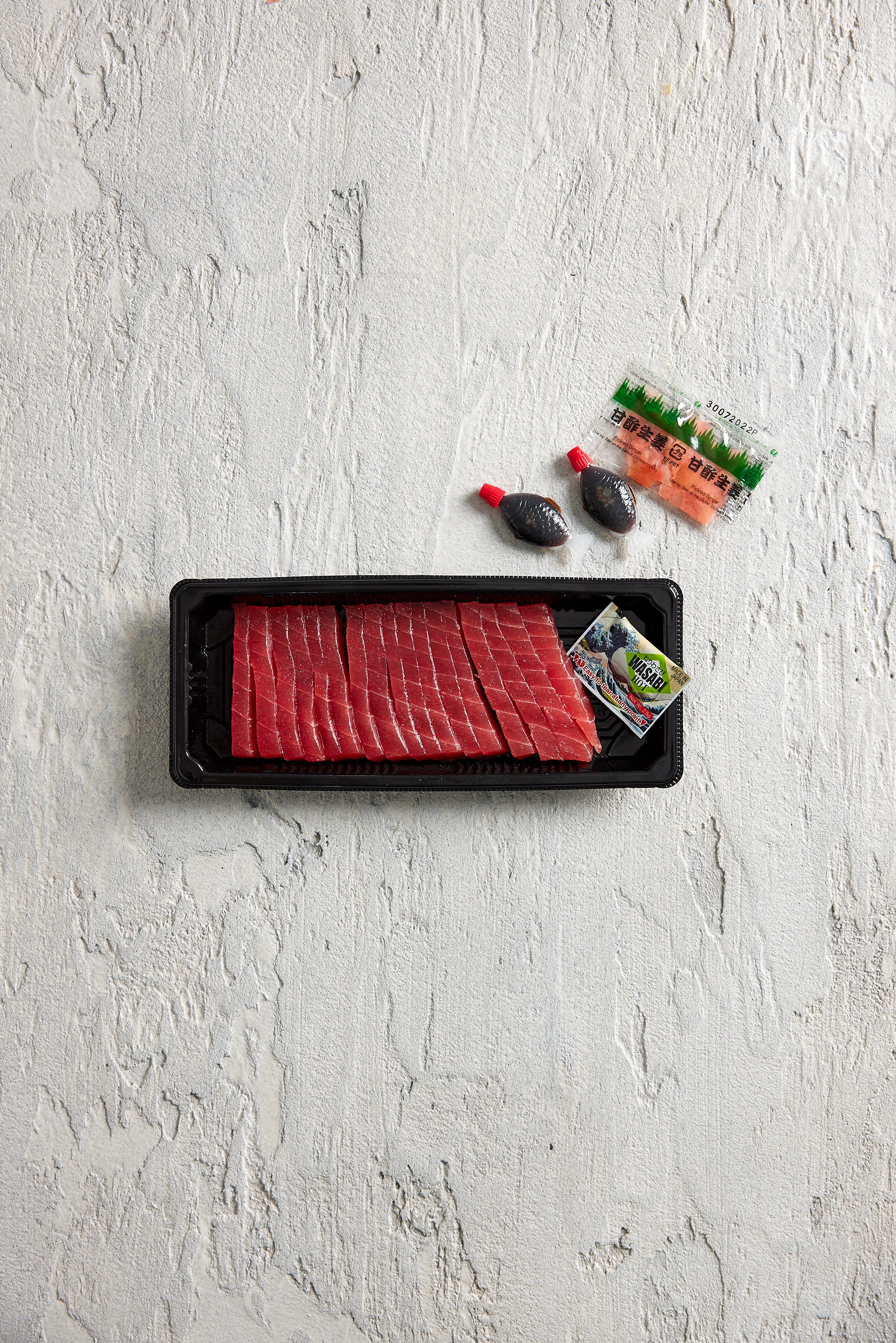 Fish in the Family Wild Caught Sashimi Yellowfin Tuna min 100g - Image 2