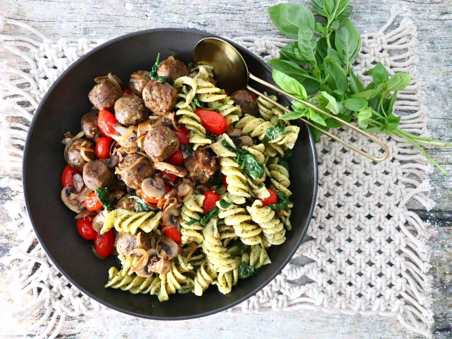 Mushroom Pesto Vegan Pasta - Image 3